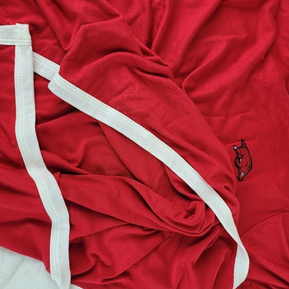 P.Michael Arkansas Razorbacks red long flowy tunic white trim asymmetrical hem L - Picture 15 of 15